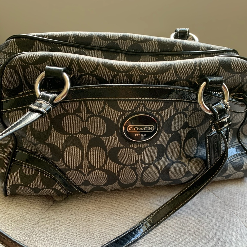 Coach Bag (Authentic) - Picture 2 of 6